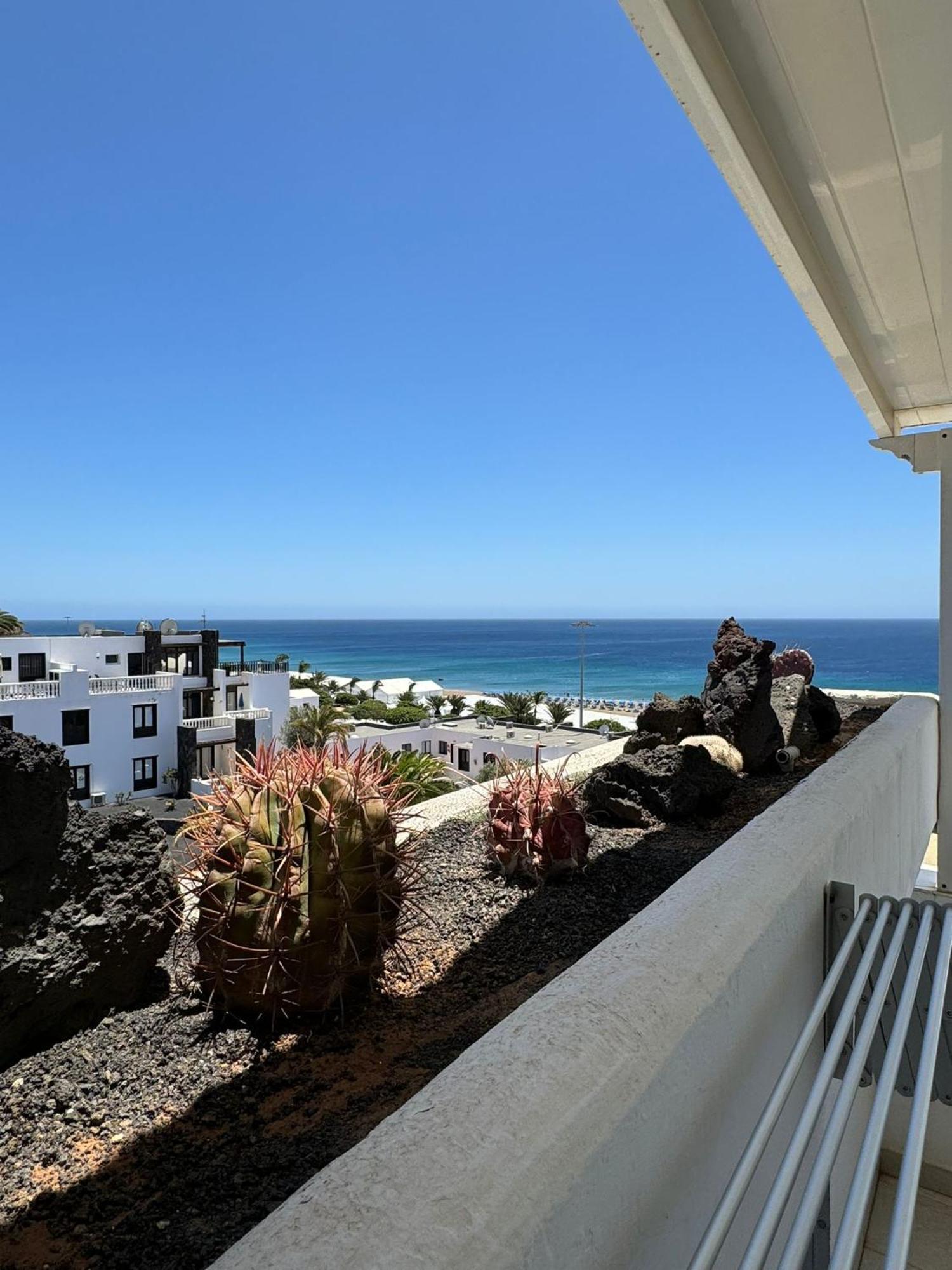 Stunning 2 Bedroom Duplex Close To Main Beach With Seaviews Puerto del Carmen  Exterior foto